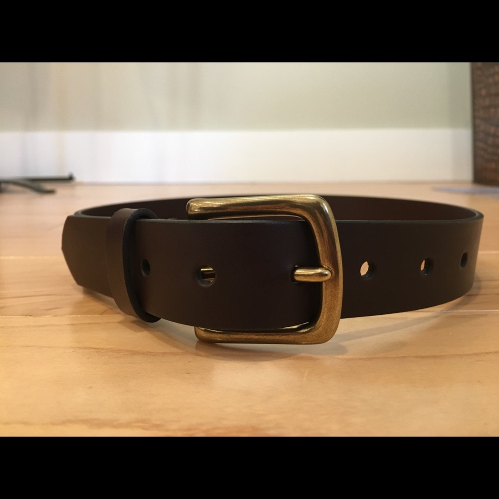 Gap Kids brown belt with gold buckle. Sz M